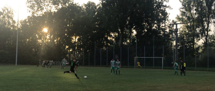 Die junge Truppe der Fußball Aktiven musste gegen den TSV Köngen II Lehrgeld bezahlen