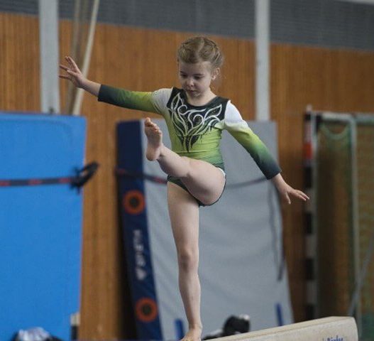 Große Aufregung und strahlende Gesichter – Vereinsmeisterschaften der jüngsten Turnerinnen der TBN Turnschule