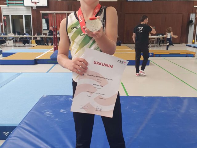 Elias Markowitz turnt sich auf Platz zwei beim STB-Schüler-Pokal der Altersklasse 7