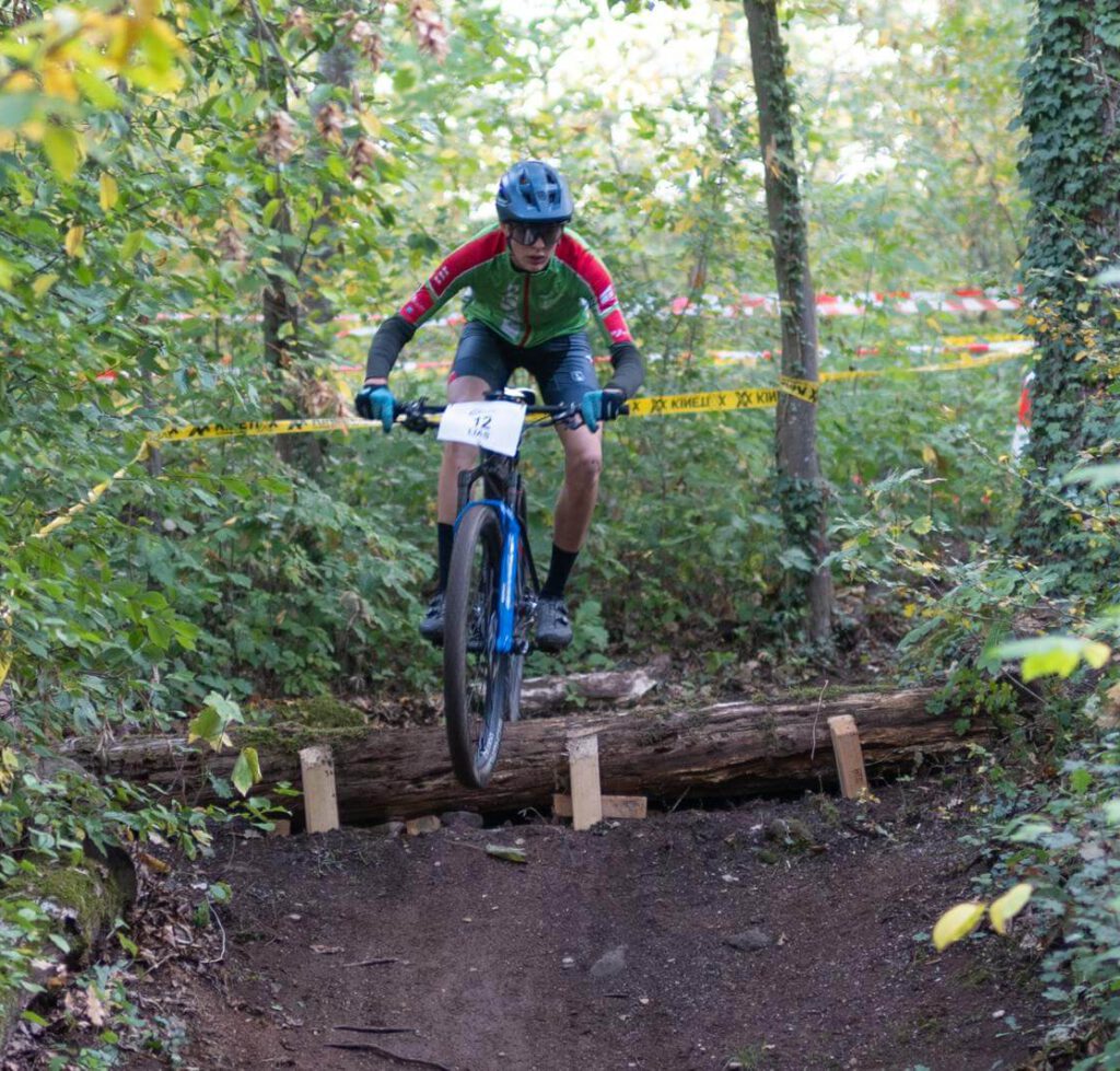 Milan Pietzsch beendet die Rennsaison auf tollem 3. Platz beim Alb-Gold Juniors-Cup in Neckartenzlingen